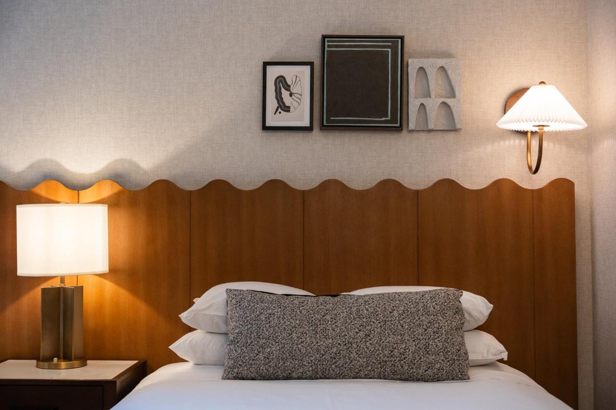 Kimpton Hotel Monaco Baltimore Inner Harbor By Ihg Экстерьер фото