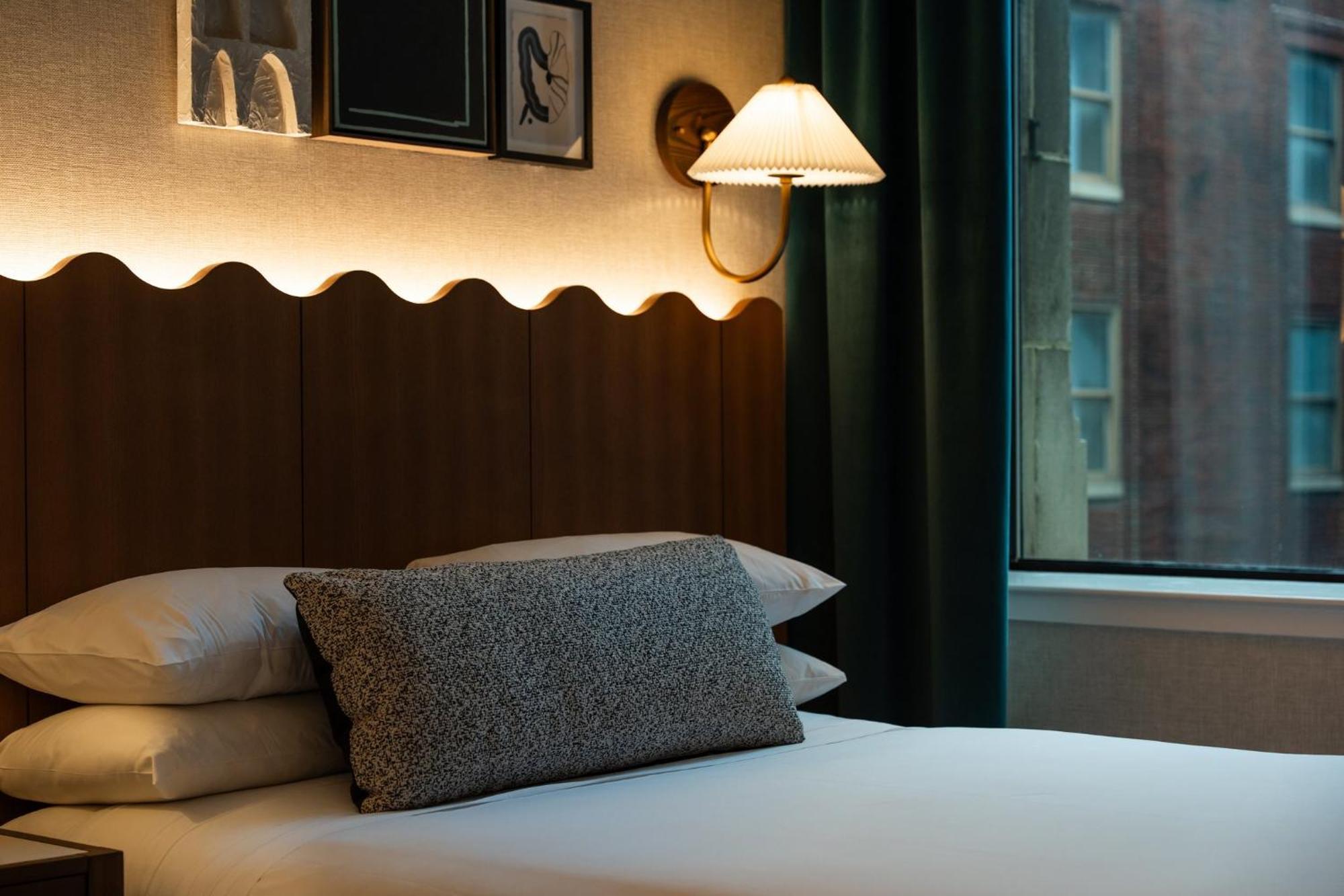 Kimpton Hotel Monaco Baltimore Inner Harbor By Ihg Экстерьер фото