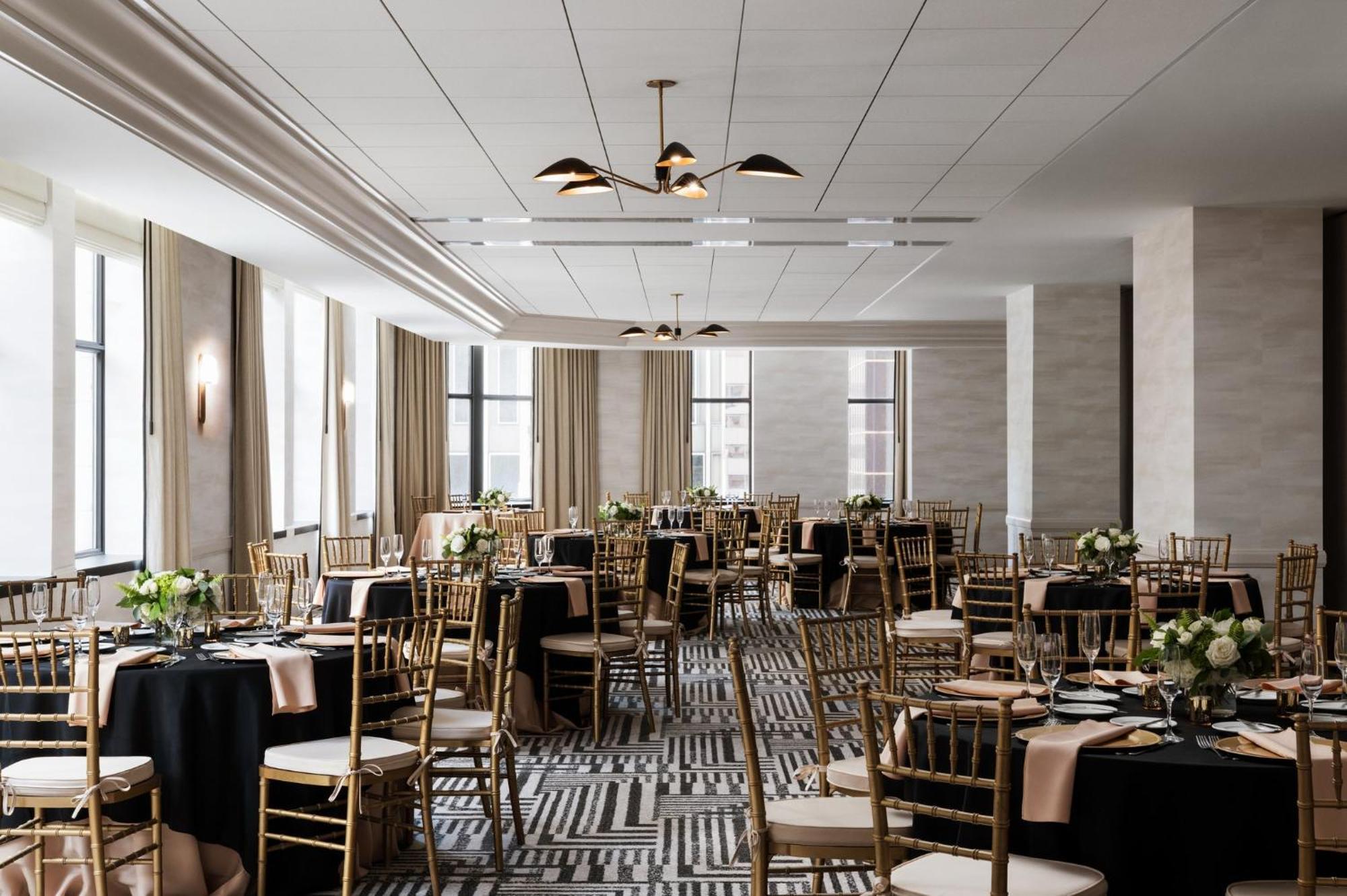 Kimpton Hotel Monaco Baltimore Inner Harbor By Ihg Экстерьер фото