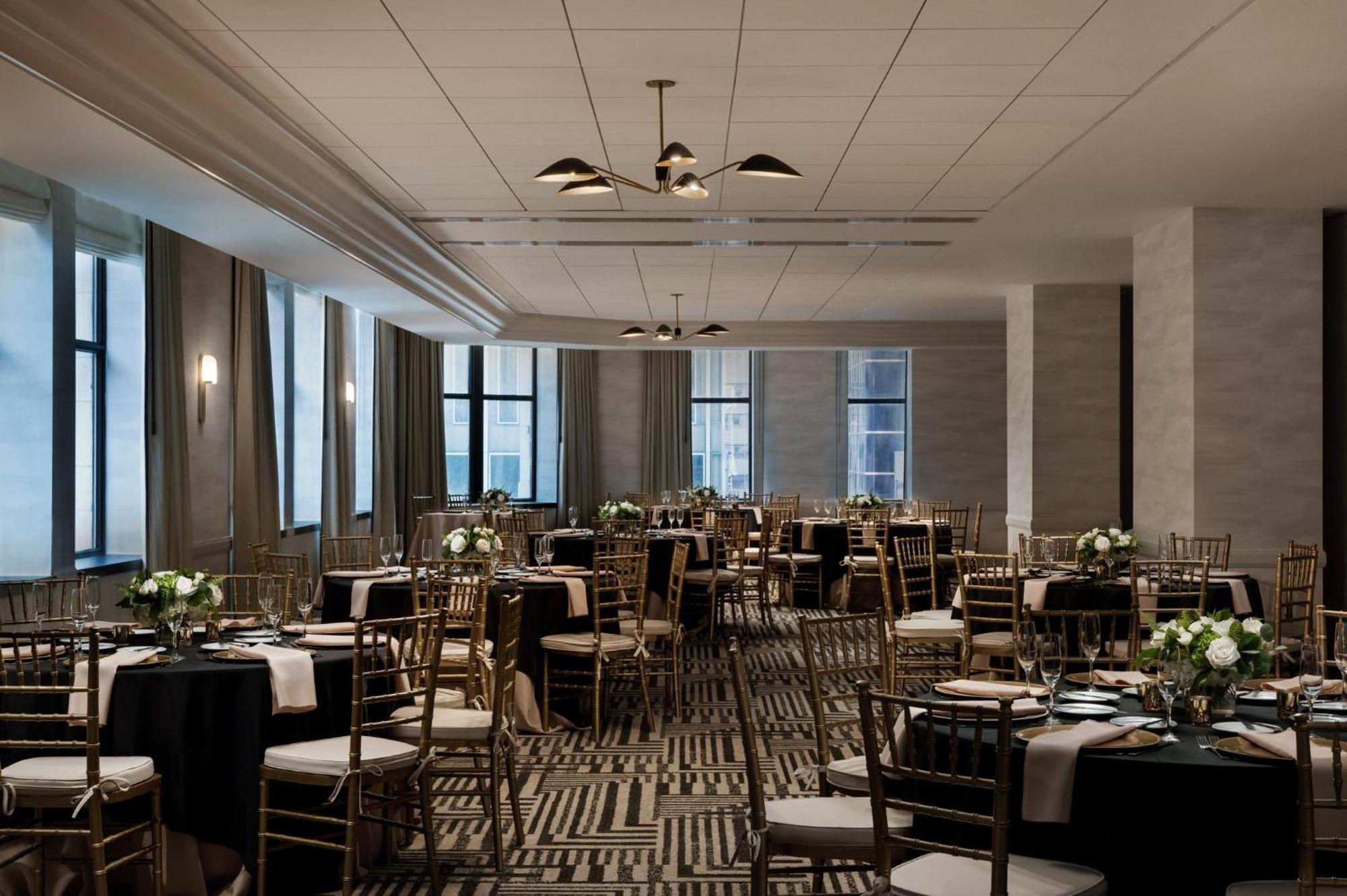 Kimpton Hotel Monaco Baltimore Inner Harbor By Ihg Экстерьер фото
